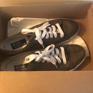 Men gray and blue polo shoes